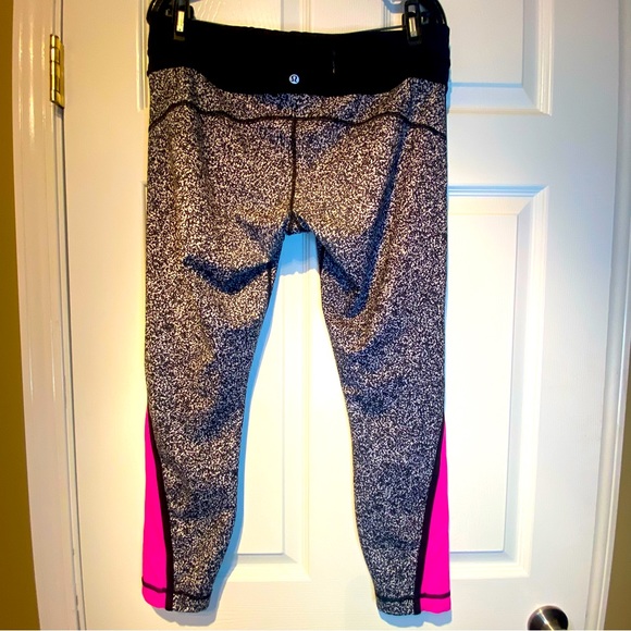 lululemon crop leggings Sz 10 - Picture 1 of 6